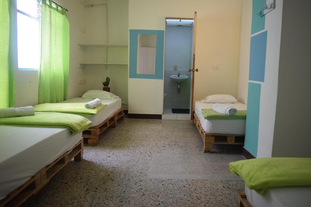 Hostal Rich Медельїн Екстер'єр фото