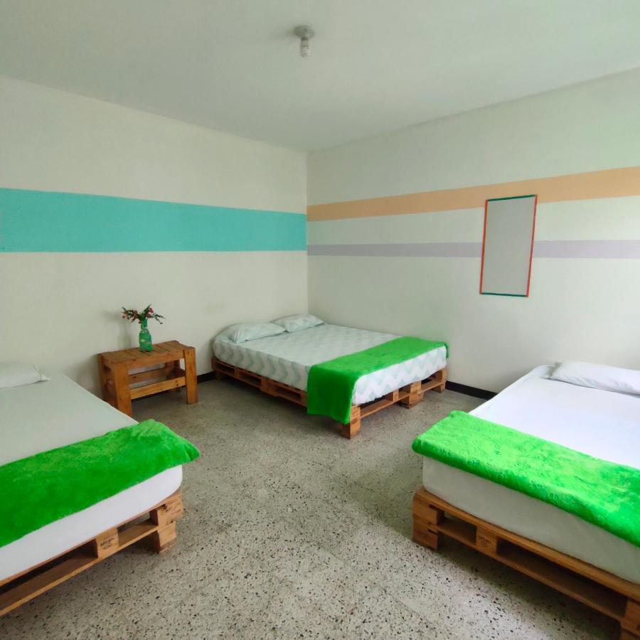 Hostal Rich Медельїн Екстер'єр фото