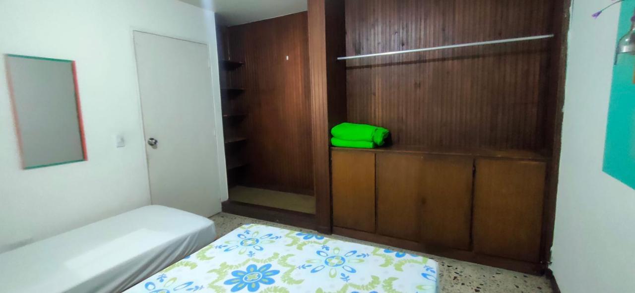Hostal Rich Медельїн Екстер'єр фото