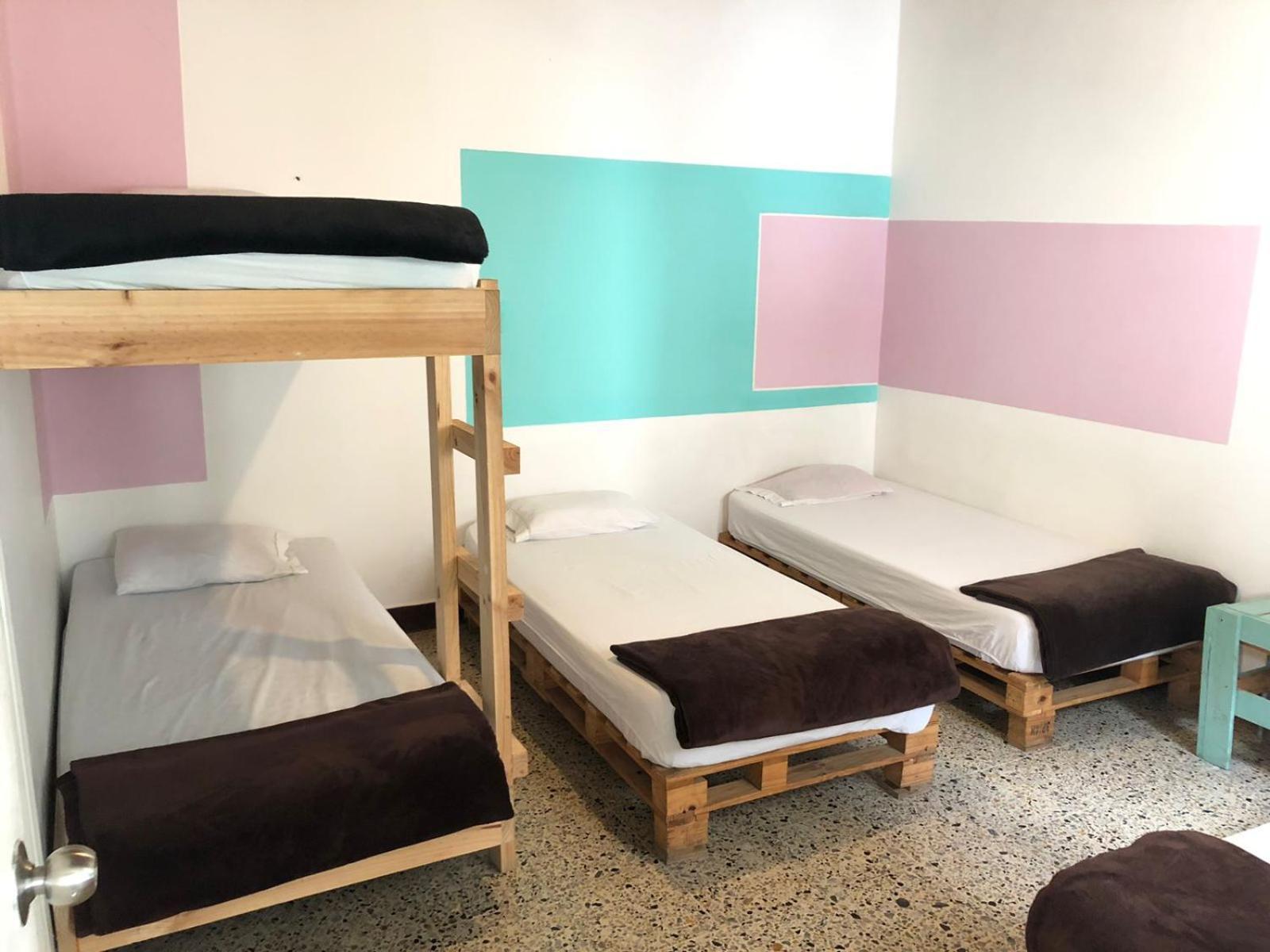 Hostal Rich Медельїн Екстер'єр фото