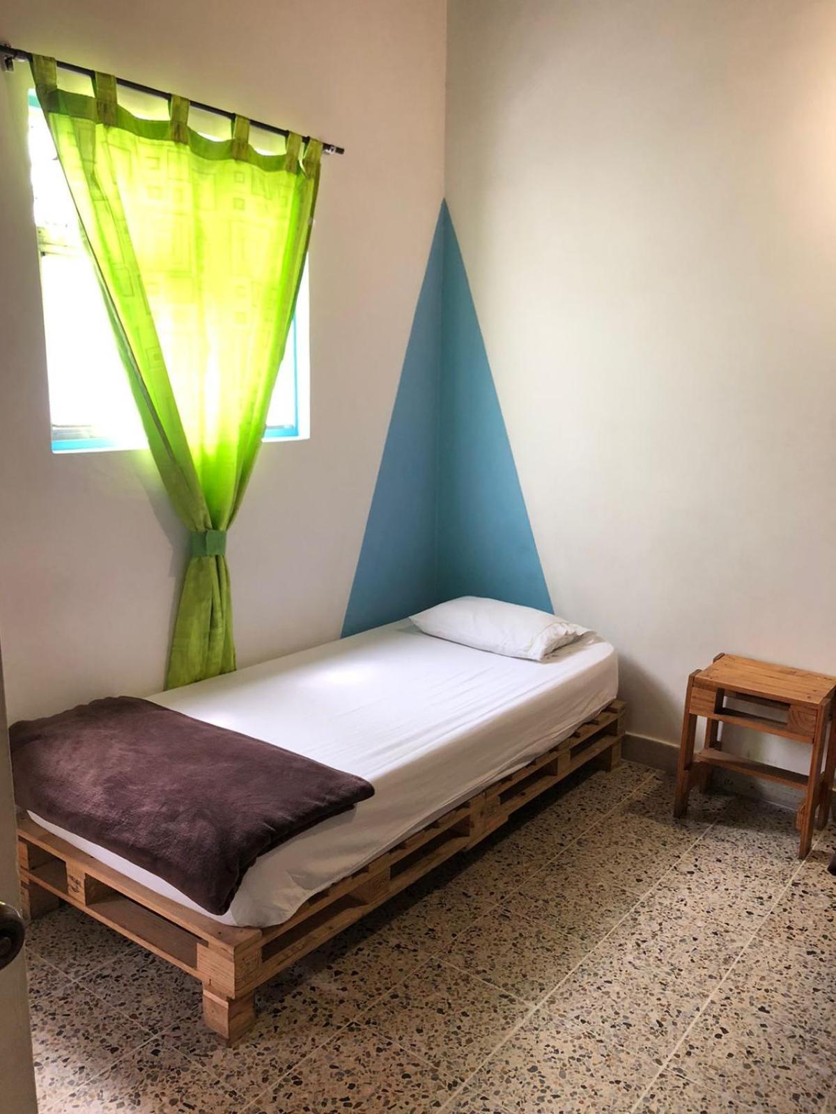 Hostal Rich Медельїн Екстер'єр фото
