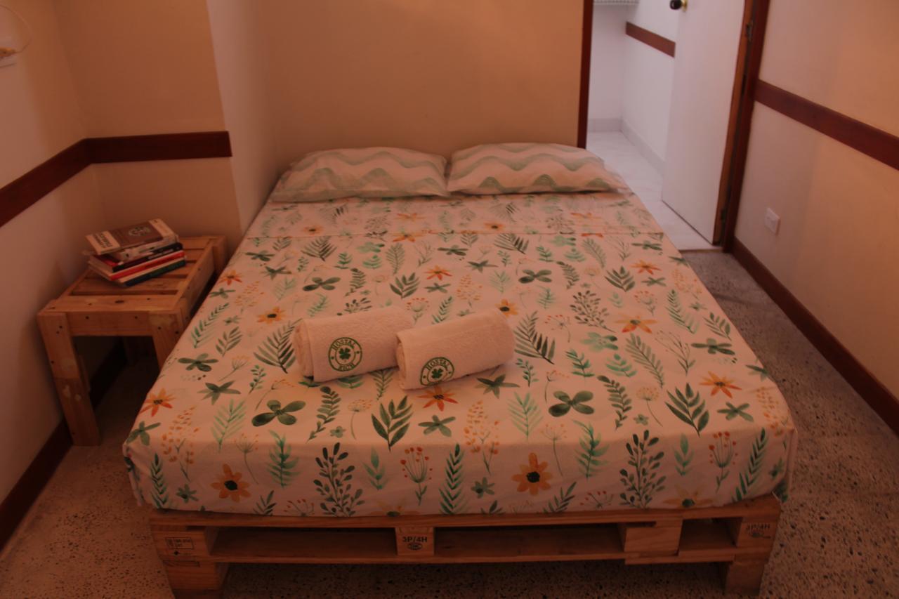 Hostal Rich Медельїн Екстер'єр фото