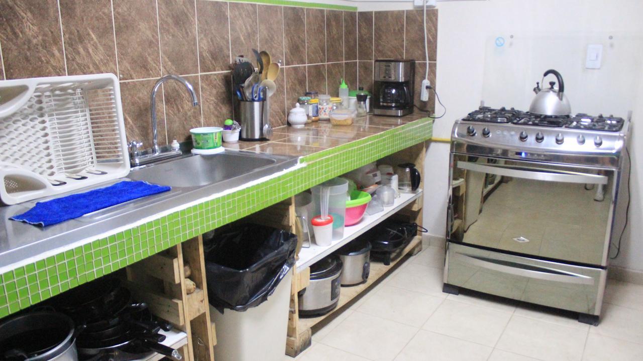 Hostal Rich Медельїн Екстер'єр фото