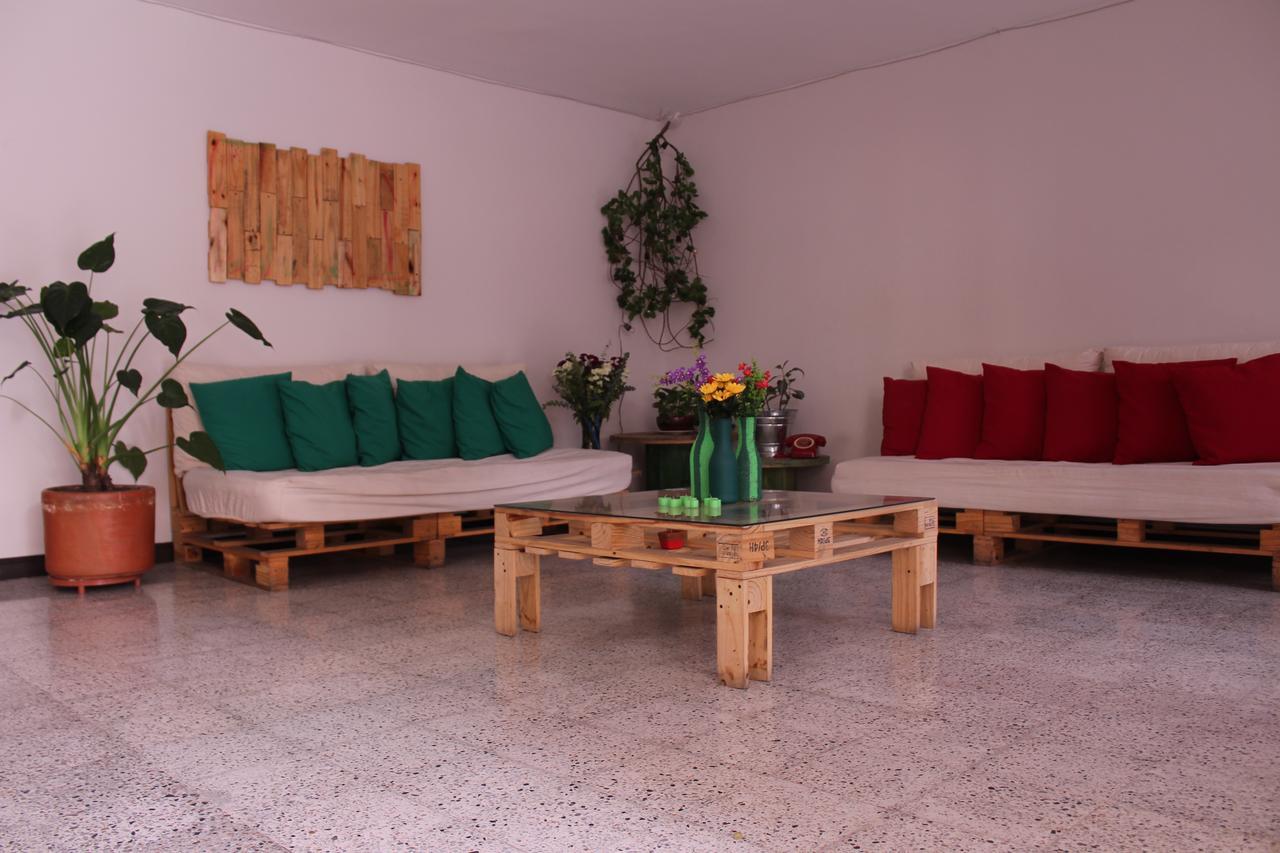 Hostal Rich Медельїн Екстер'єр фото