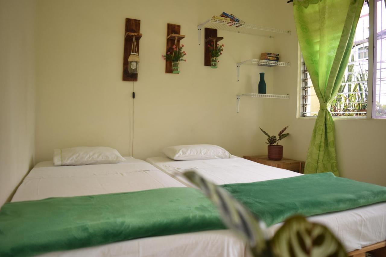 Hostal Rich Медельїн Екстер'єр фото